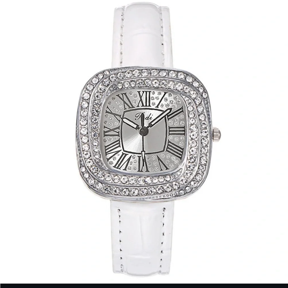 Square Design Starry Sky Quartz Watch With Diamonds croc embossed white band